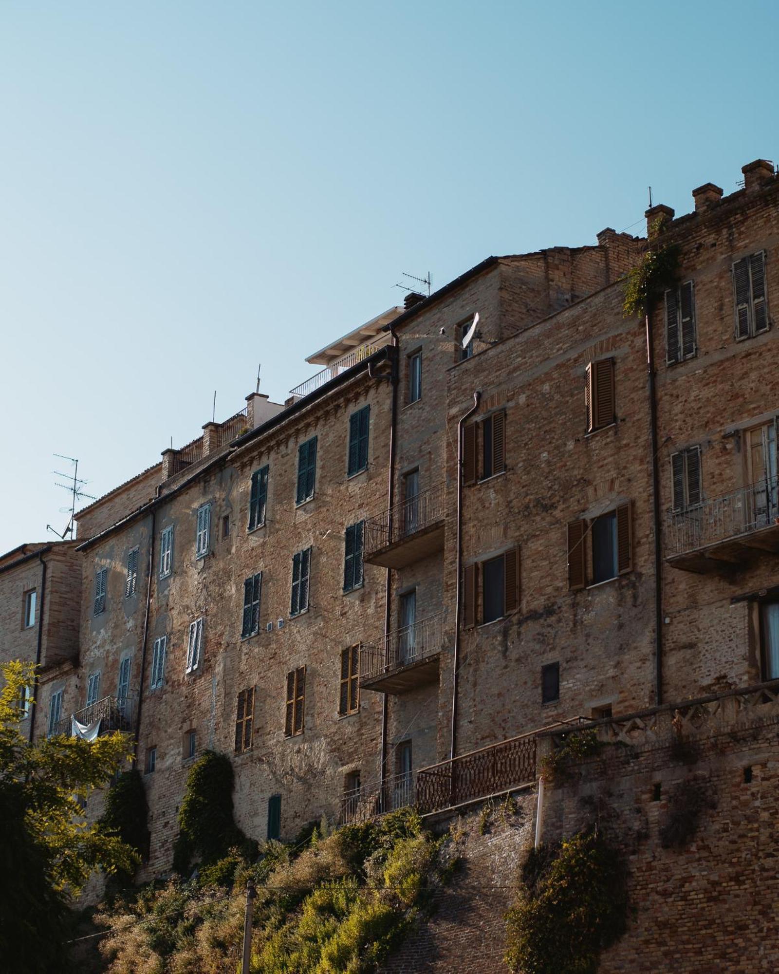 Hotel Oviv Dimora Del Borgo Acquaviva Picena Eksteriør bilde